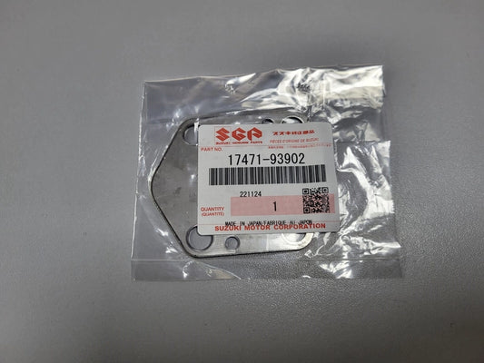 CHAPA O PANEL DE LA CAJA DE LA BOMBA DE AGUA SUZUKI DF 9.9 15 HP 17471-93902
